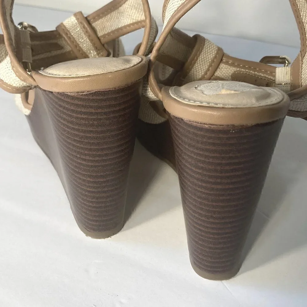 Natural Color Fabric T-Strap Wedge Sandal SZ 9W